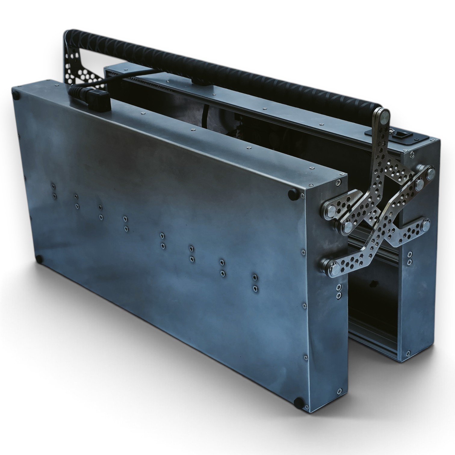 Raw aluminum finish - folded